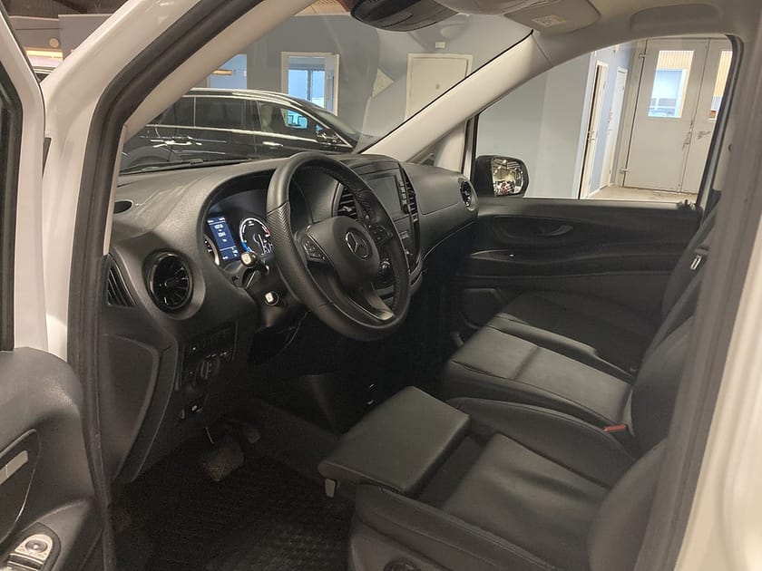 Bild 5 av Mercedes-Benz eVito 112