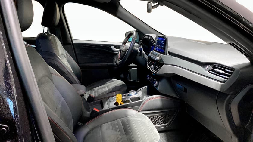 Bild 3 av Ford Kuga Plug-In Hybrid ST-Line X PHEV|225HK|56km EL|