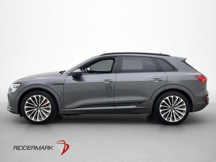 Bild 5 av Audi Q8 55 e-tron quattro q8-e-tron Q S line Luft Matrix Pano B&O Drag MOMS
