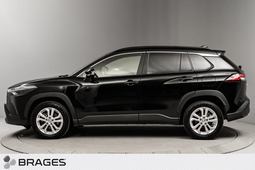 Bilde 2 av Toyota Corolla Cross Hybrid AWD-i 2,0 Executive