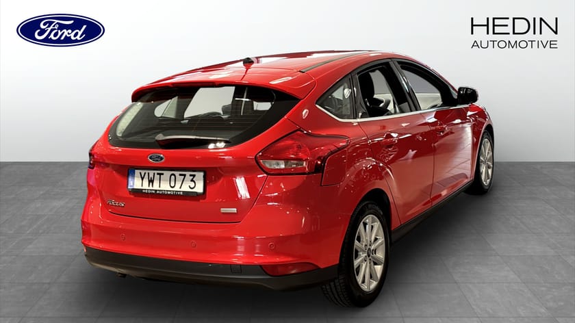 Bild 2 av Ford Focus NYA TITANIUM 5D 1.0 ECOBOOST 100HK 5VXL MAN
