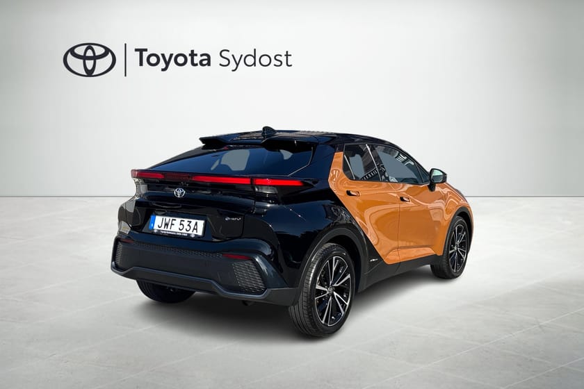 Bild 3 av Toyota C-HR Hybrid AWD-i – Executive Premiere Edition