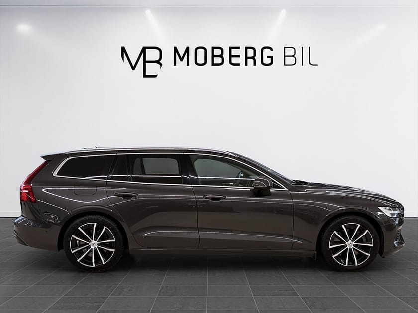 Bild 4 av Volvo V60 Recharge T6 AWD 399hk Plus Bright Keyless Navi Drag 360 PDC