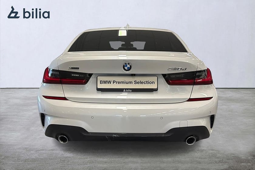 Bild 4 av BMW 320d xDrive Sedan 320 M-sport | Backkamera | Värmare | Navi