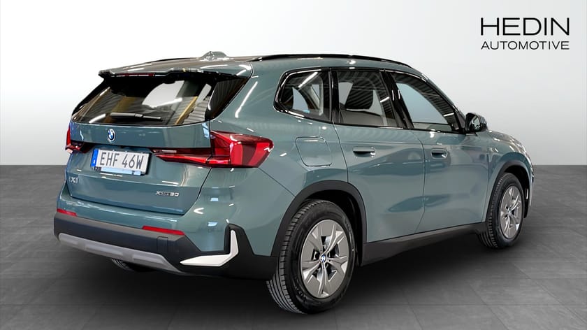 Bild 2 av BMW iX1 xDrive30 xDrive 30 Active Edition Dragkrok Rattvärme Backkamera