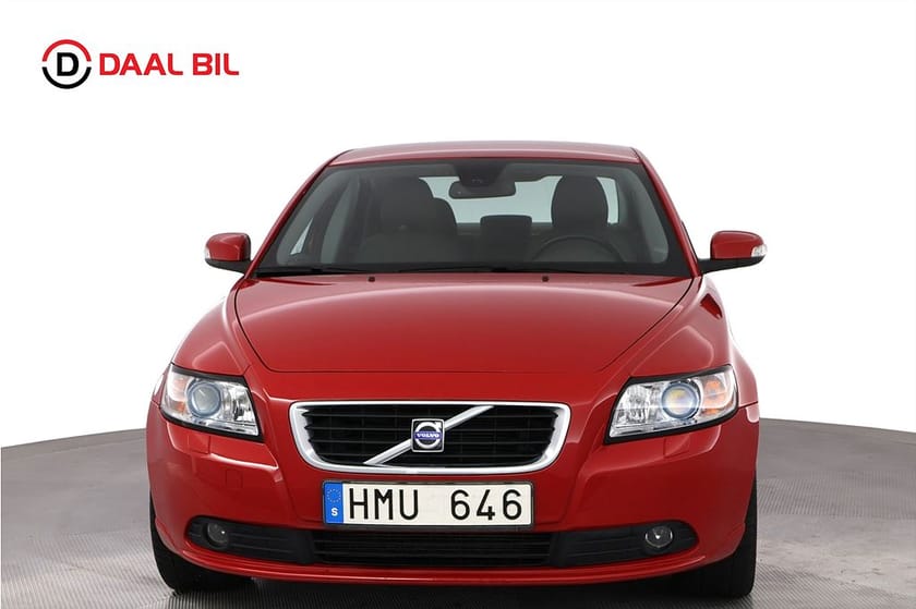Bild 2 av Volvo S40 2.4 140HK MOMENTUM P-SENSORER HALVSKINN FARTHÅLLARE