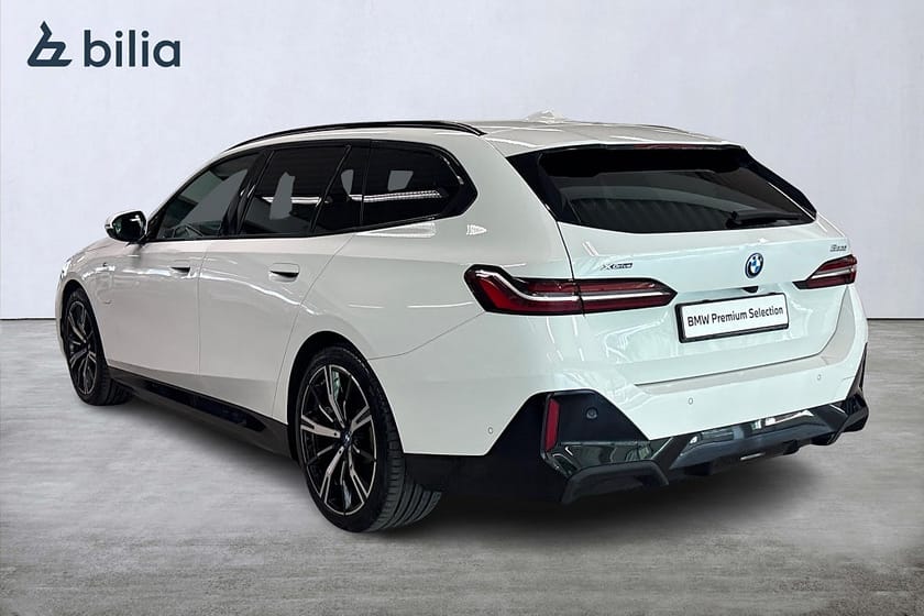 Bild 2 av BMW 530e xDrive Touring M-Sport | Bowers & Wilkins | Akiv farth.