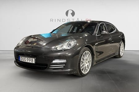 Porsche Panamera 4S 400 HK PDK NAVI BOSE SKINN BACKKAMERA 14800MIL 20"
