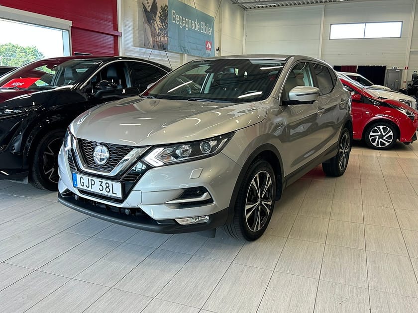 Bild 1 av Nissan Qashqai 1.3 DIG-T DCT 160hk N-Connecta