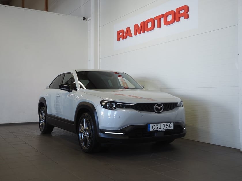 Bild 1 av Mazda MX-30 e-Skyactiv EV Cosmo 360° Bose HuD Navi LED Rattvärme