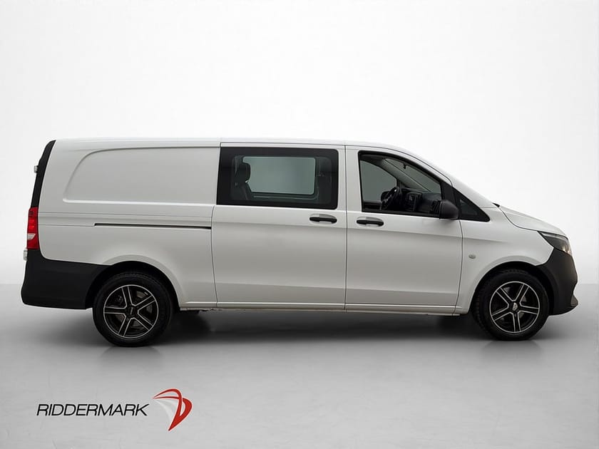 Bild 2 av Mercedes-Benz Vito Tourer 116 CDI 3.1t Mixto X-Lång D-Värm Kamera Skinn Moms