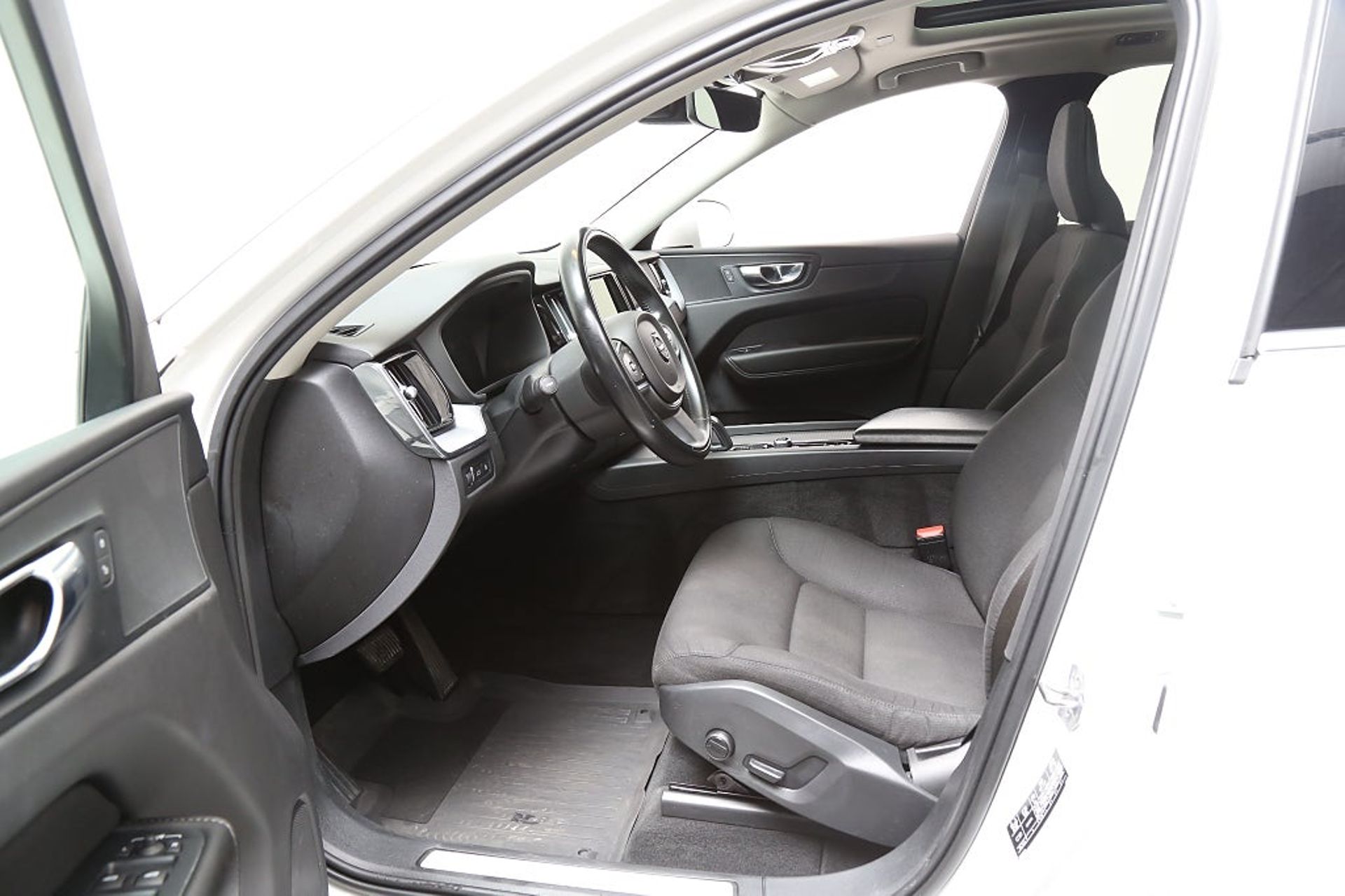 Volvo XC60 2021, bild 7/10