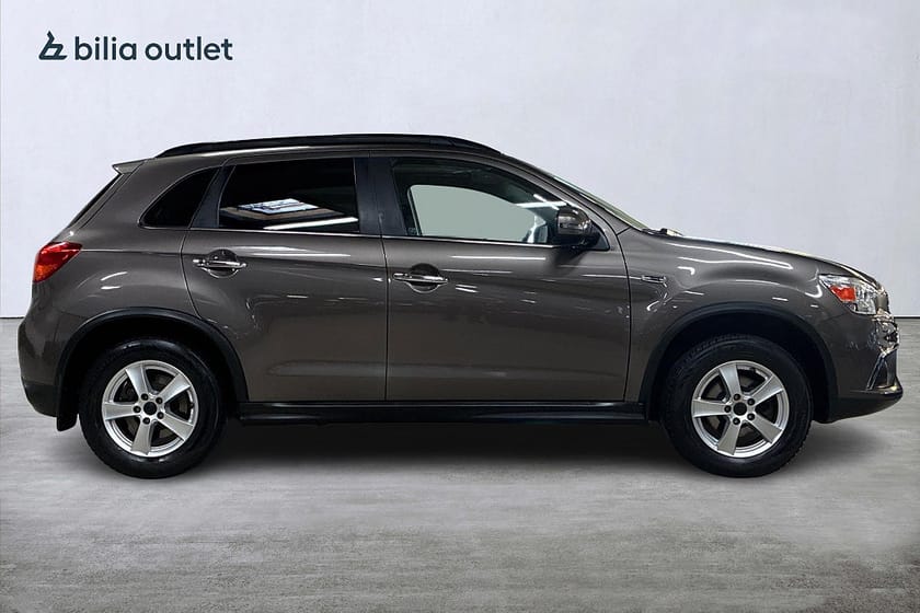Bild 5 av Mitsubishi ASX 2.2 Di-D 4WD aut Business 150hk Panorama Navi Drag Bkam