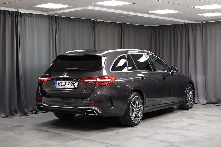 Bild 2 av Mercedes-Benz C 300 T e AMG Premium Burmester Drag Digital Light Leasebar