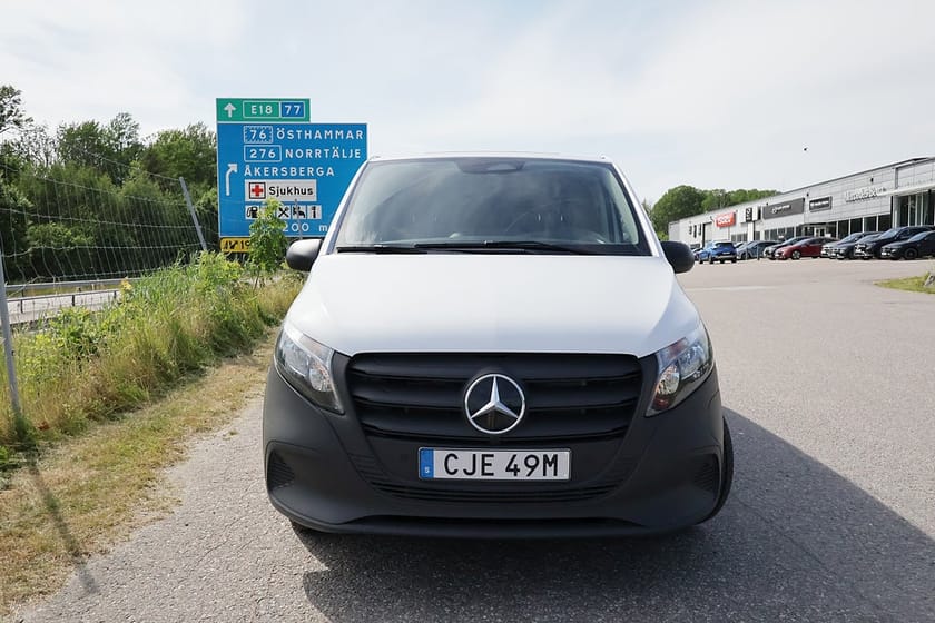 Bild 2 av Mercedes-Benz eVito 112