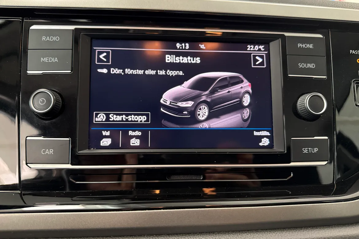 picture of a car