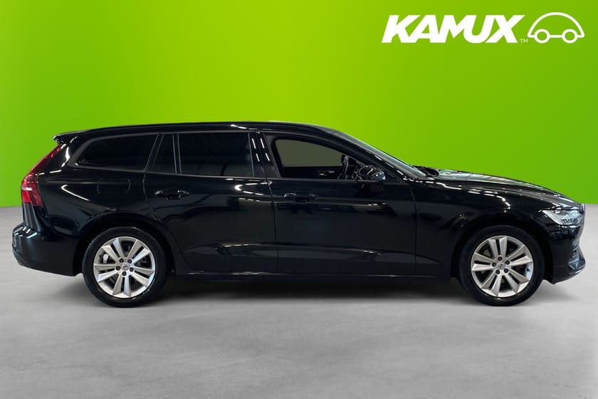 Bild 2 av Volvo V60 D4 AWD Momentum Kamera P-värm 190hk
