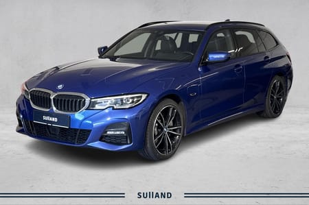 BMW 330e xDrive Touring