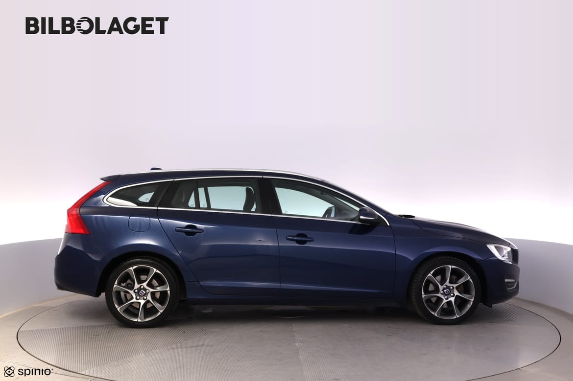 Volvo V60 2015 - miniatyr 2