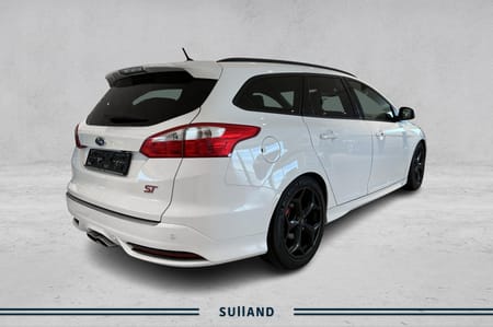 Ford Focus ST Stasjonsvogn 250hk, Rå stasjonsvogn! Velholdt,