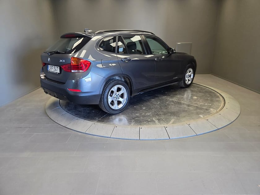 Bild 2 av BMW X1 xDrive20d Sportline Xenon-ljus Rattvärme Dragkrok