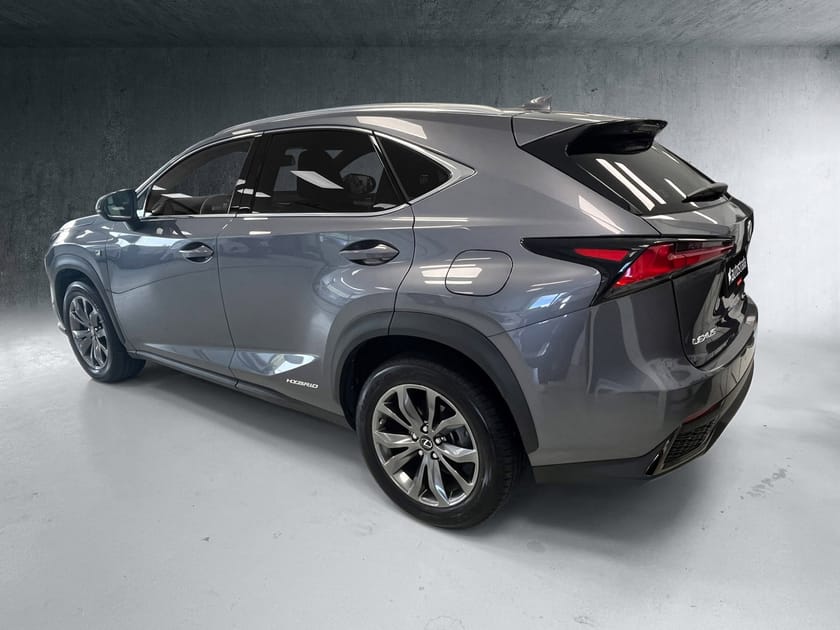 Bilde 4 av Lexus NX 300h AWD