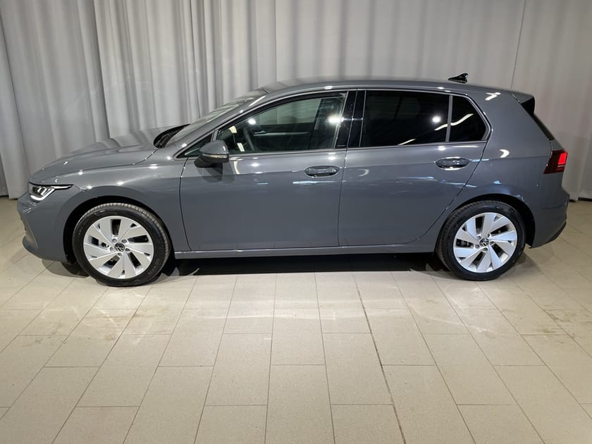 Bild 3 av Volkswagen Golf LIFE EDITION 1,5 TSI 150 HK, Metallic