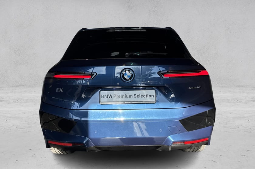 Bilde 4 av BMW iX xDrive50
