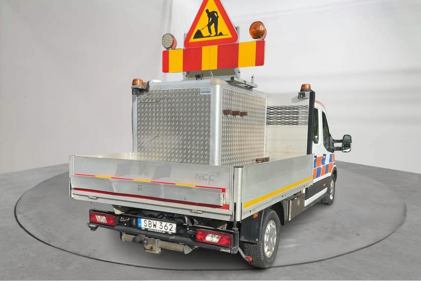 Bild 3 av Ford Transit 350 Chassi Dubbelhytt