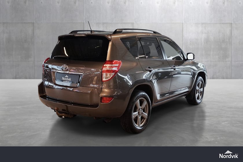 Bilde 5 av Toyota RAV4 4WD/Navigasjon/Vanguard Executive