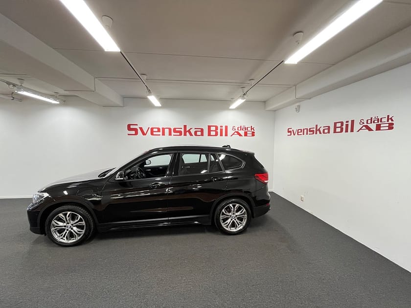 Bild 5 av BMW X1 xDrive25e LADDHYBRID AUT Sport line 2,99% Ränta