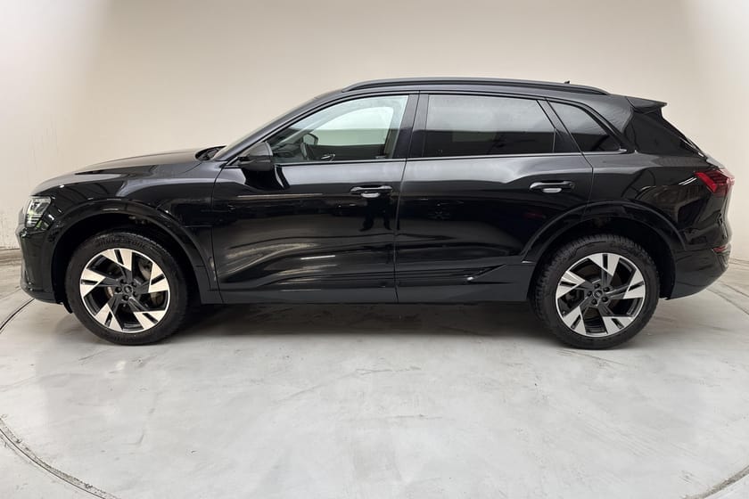 Bild 2 av Audi Q8 55 e-tron quattro (408hk)