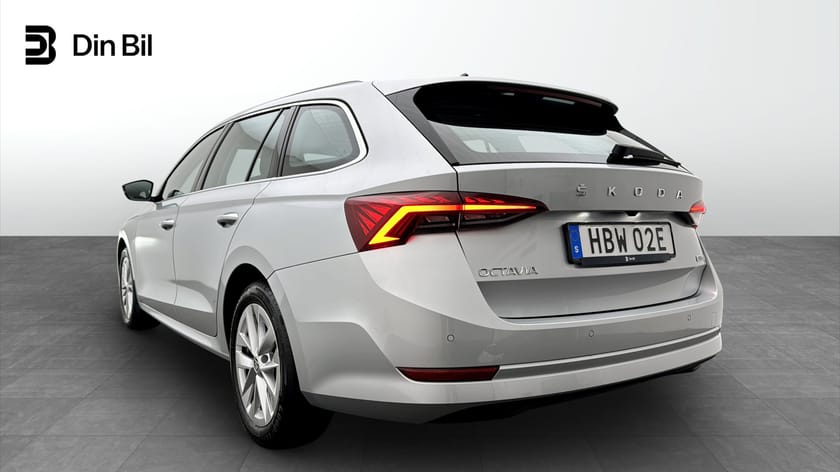 Bild 3 av Škoda Octavia Kombi Style TSI 116 M-Hev / Drag & Värmarpaket
