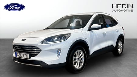 Ford Kuga Plug-In Hybrid Titanium 225hk P-Lease 3995:-/mån