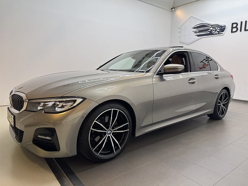 Bild 5 av BMW 320d xDrive Sedan 320 190hk M Sport Tlucka/Värmare/Läder/Krok/HiFi//Navi/Bkam