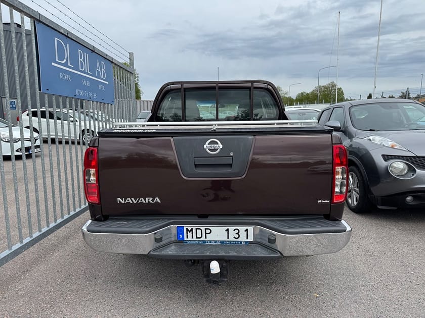 Bild 4 av Nissan Navara Dubbelhytt 2.5 dCi 4x4 190hk Euro 5|Sov|DRAG|