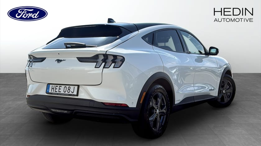 Bild 2 av Ford Mustang Mach-E Long Range RWD Teknikpaket+ 294HK | Panorama | B&O | 360°