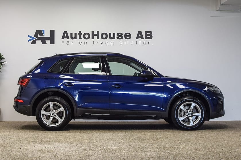 Bild 3 av Audi Q5 40 TDI quattro Optikpaket CarPlay B-kamera Keyless