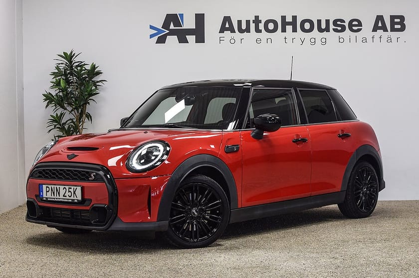 Bild 1 av MINI Cooper S 5-dörrars Backkamera CarPlay Harman Kardon 4,99%