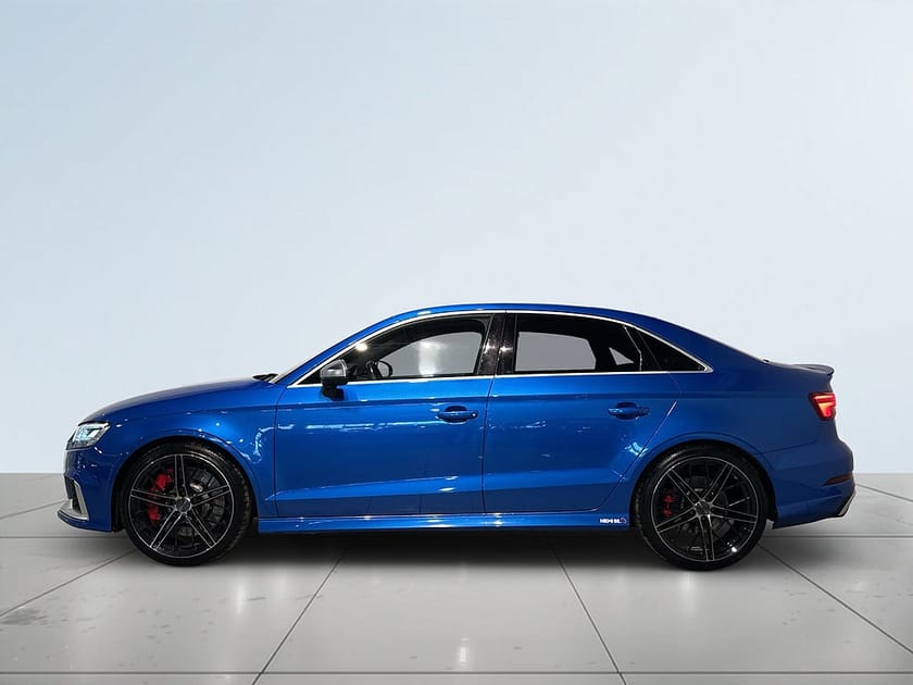 Bild 4 av Audi RS 3 Sedan 2.5 TFSI quattro Comfort Pano Kamera B&O SoV