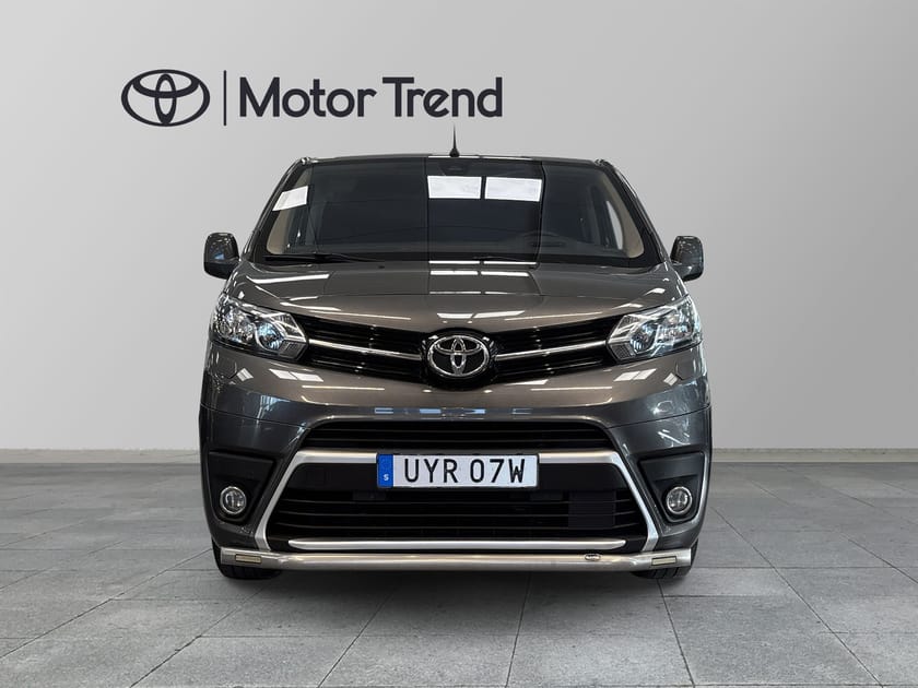 Bild 2 av Toyota Proace CREW CAB LONG 2.0D 180HK Professional