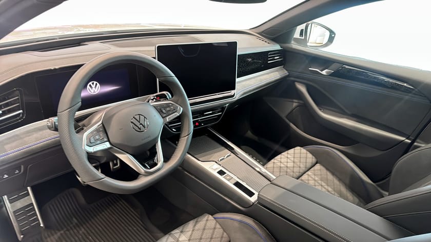 Bild 2 av Volkswagen Passat Variant eHybrid R-Line 272hk Drag/Phev Plus