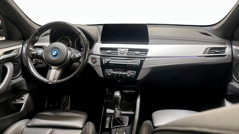 Bild 4 av BMW X1 xDrive25e M-sport / Hifi / Drag / Head-up