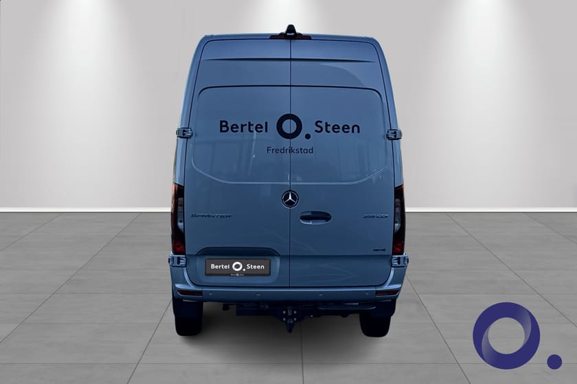 Bilde 4 av Mercedes-Benz Sprinter 319 CDI 4x4 Panel Van