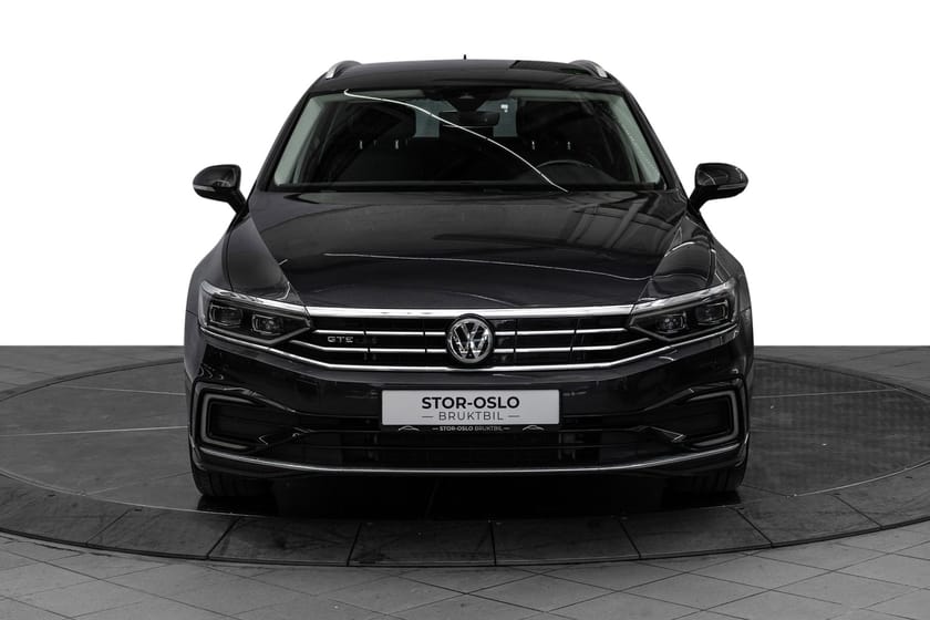 Bilde 3 av Volkswagen Passat Variant GTE Eksklusive/Matrix/Skinn/Webasto/Krok/ACC