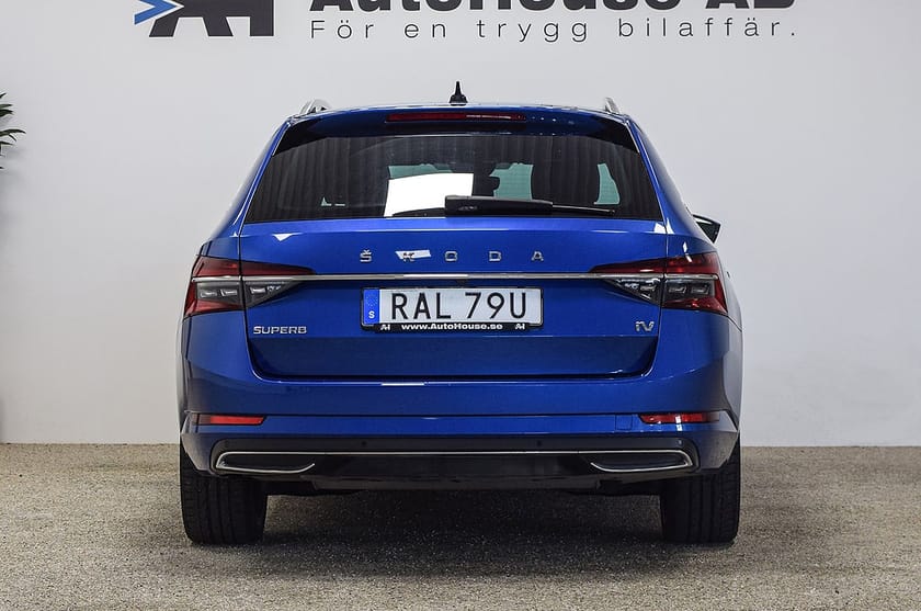 Bild 5 av Škoda Superb iV Kombi Skoda L&K Värmare Matrix Canton 360 Drag Skinn