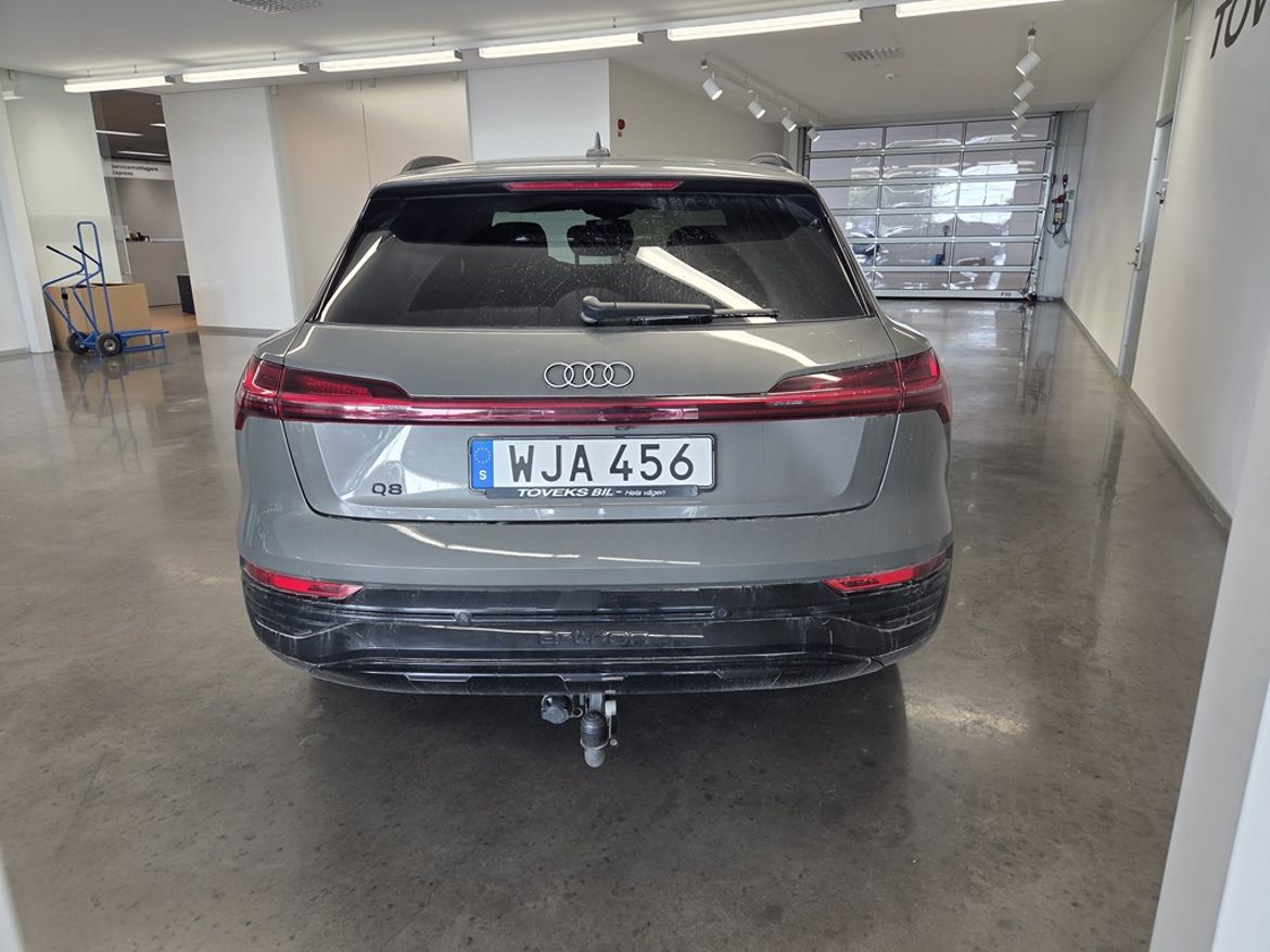 Audi Audi Q8 55 e-tron quattro — bild 3
