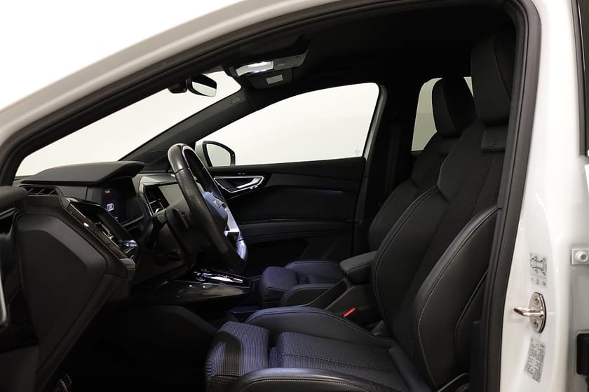 Bild 5 av Audi Q4 40 e-tron Comfort S Line Adap-F Drag P-Värme MOMS