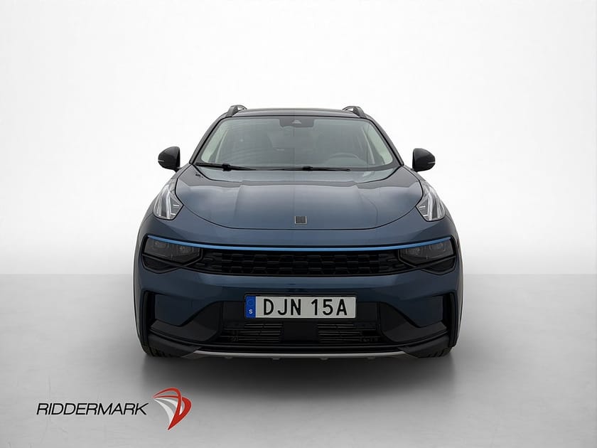 Bild 2 av Lynk & Co 01 PHEV Pano Infinity Kamera Navi Elstol Keyless