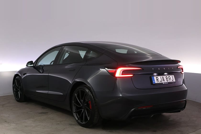 Bild 4 av Tesla Model 3 Performance AWD Highland Autopilot Pano